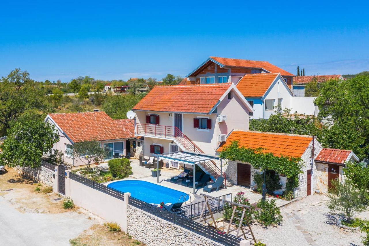 Holiday Home Rosko Skradin Exterior foto